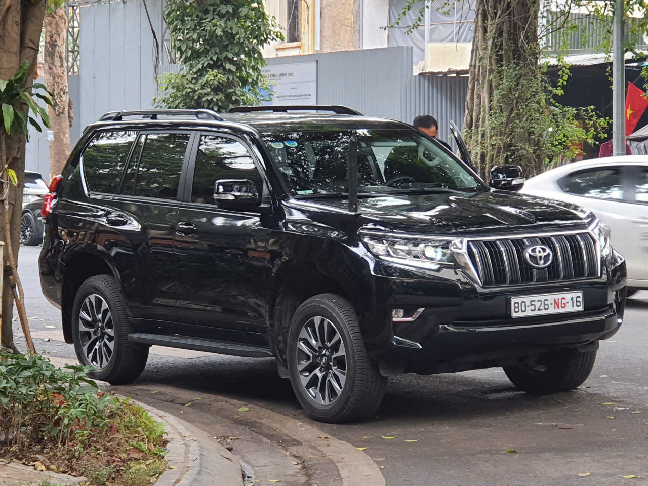 80-526-NG-16, Toyota Land Cruiser Prado 4th gen 5-door SUV (J150), 2nd facelift, 2017–2023