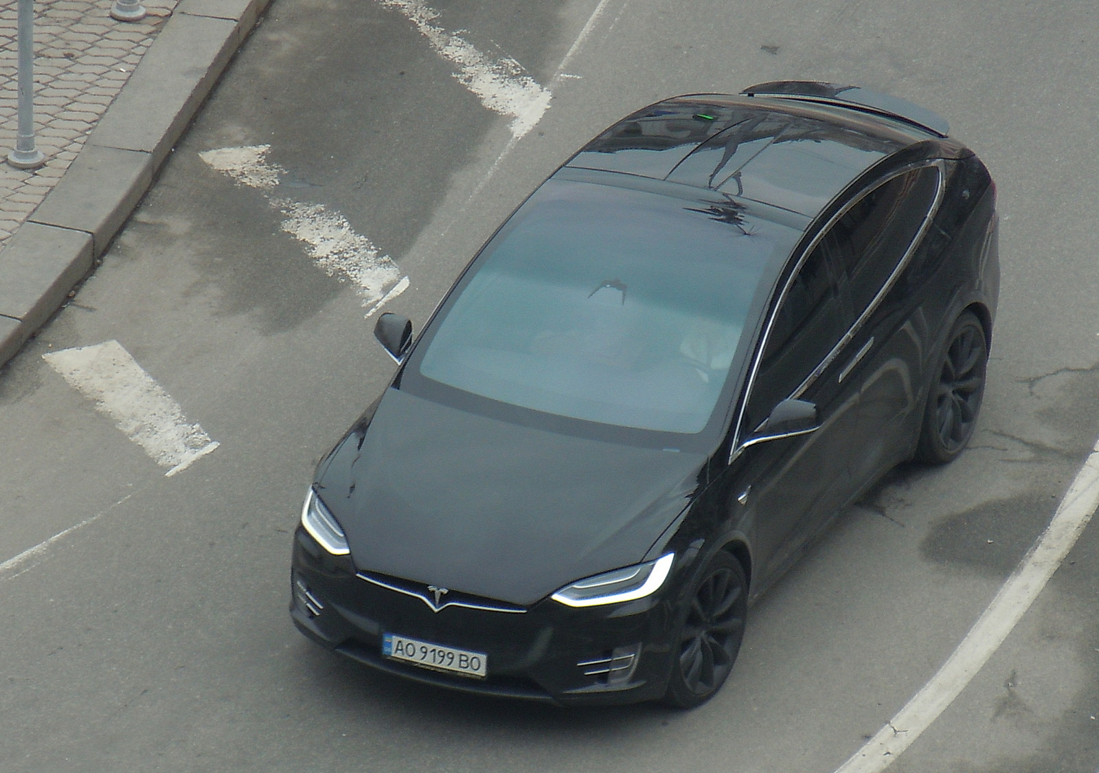 AO 9199 BO, Tesla Model X 1st gen (5YJX), 2015–