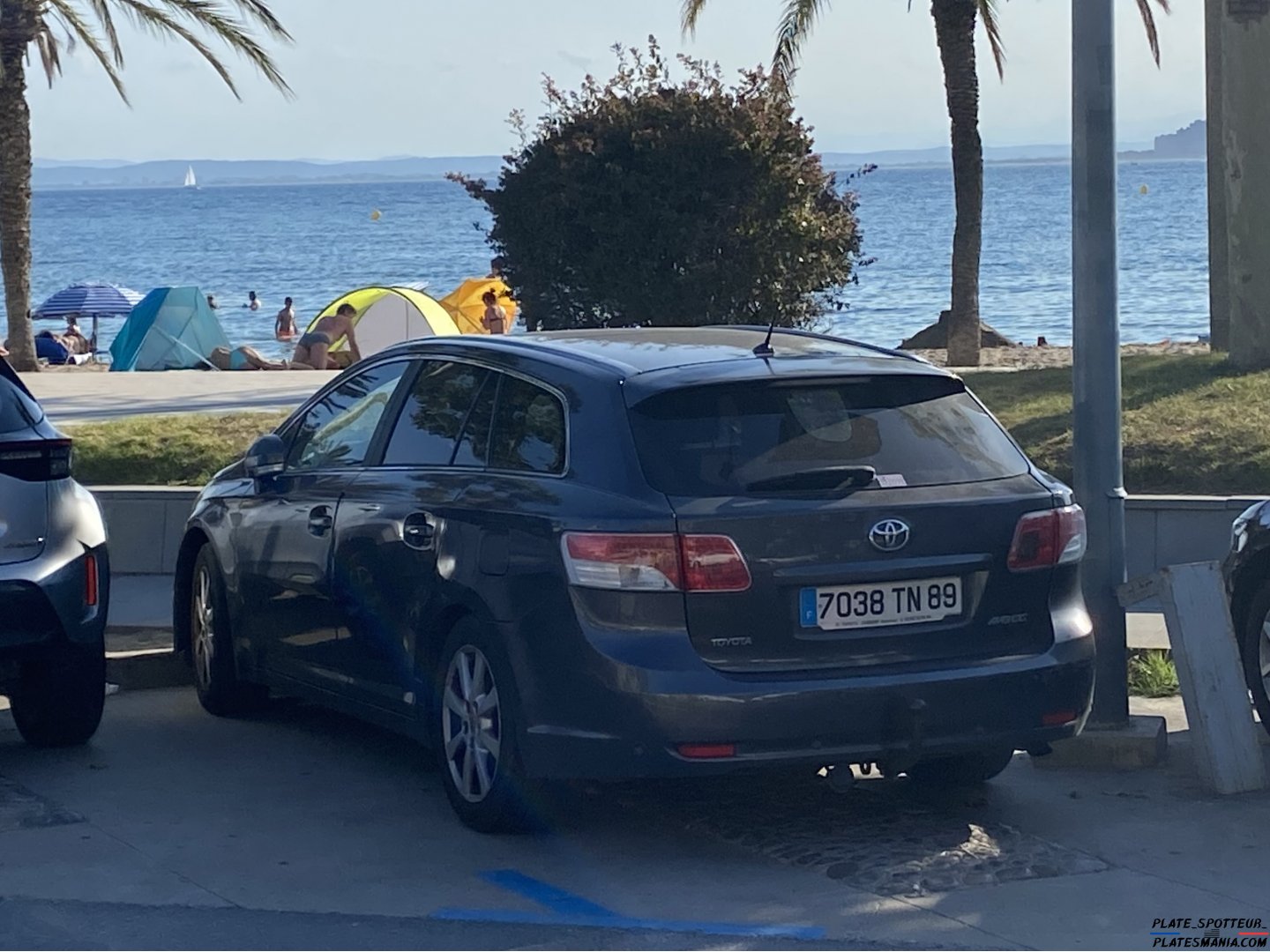 7038 TN 89, Toyota Avensis 3rd gen Tourer (T270) 2008–2011