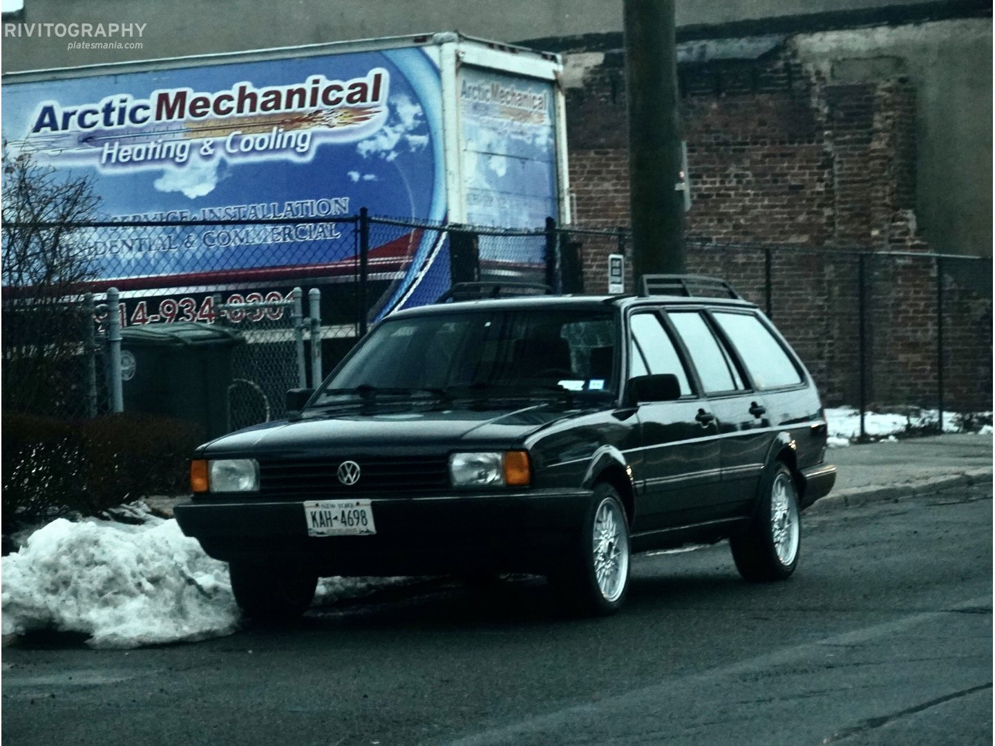 KAH-4698, Volkswagen Quantum 1st gen Wagon (B2; 32B; US-market), 1982–1988