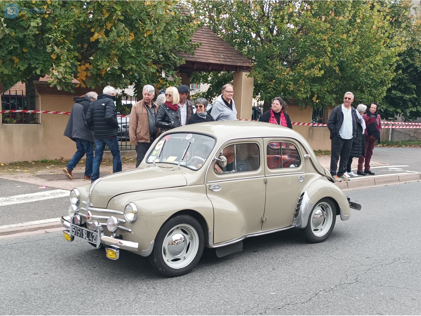 5151 SL 42, Renault 4CV 1st gen Sedan (106), 1947–1961
