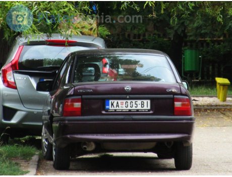KA 005-BI, Opel Vectra