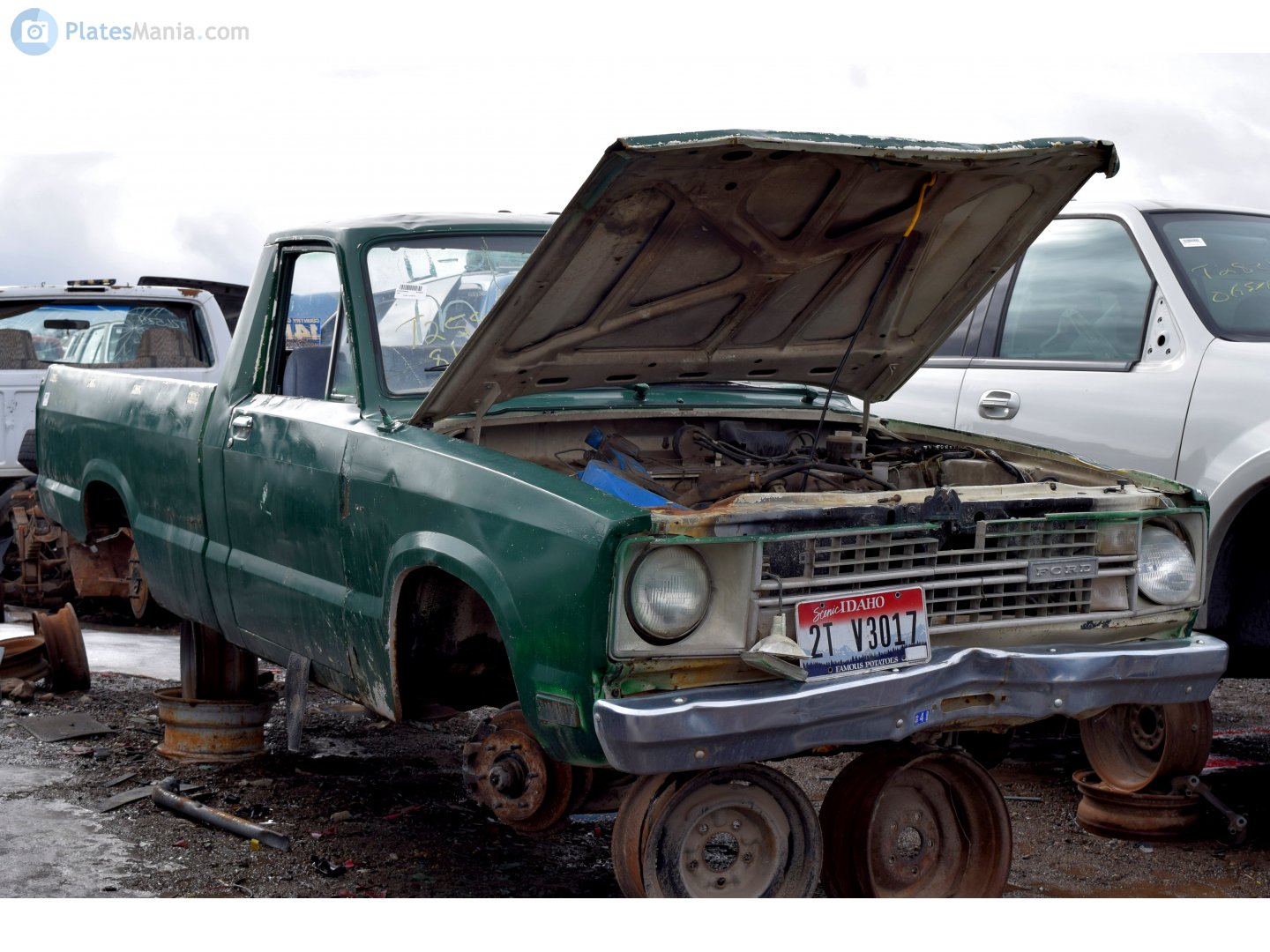 2T V3017, Ford Courier 2nd gen, 1977–1985
