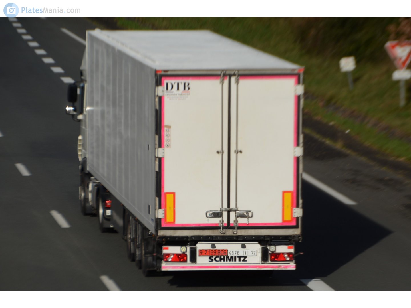 4876|أ|77, Schmitz SKO 