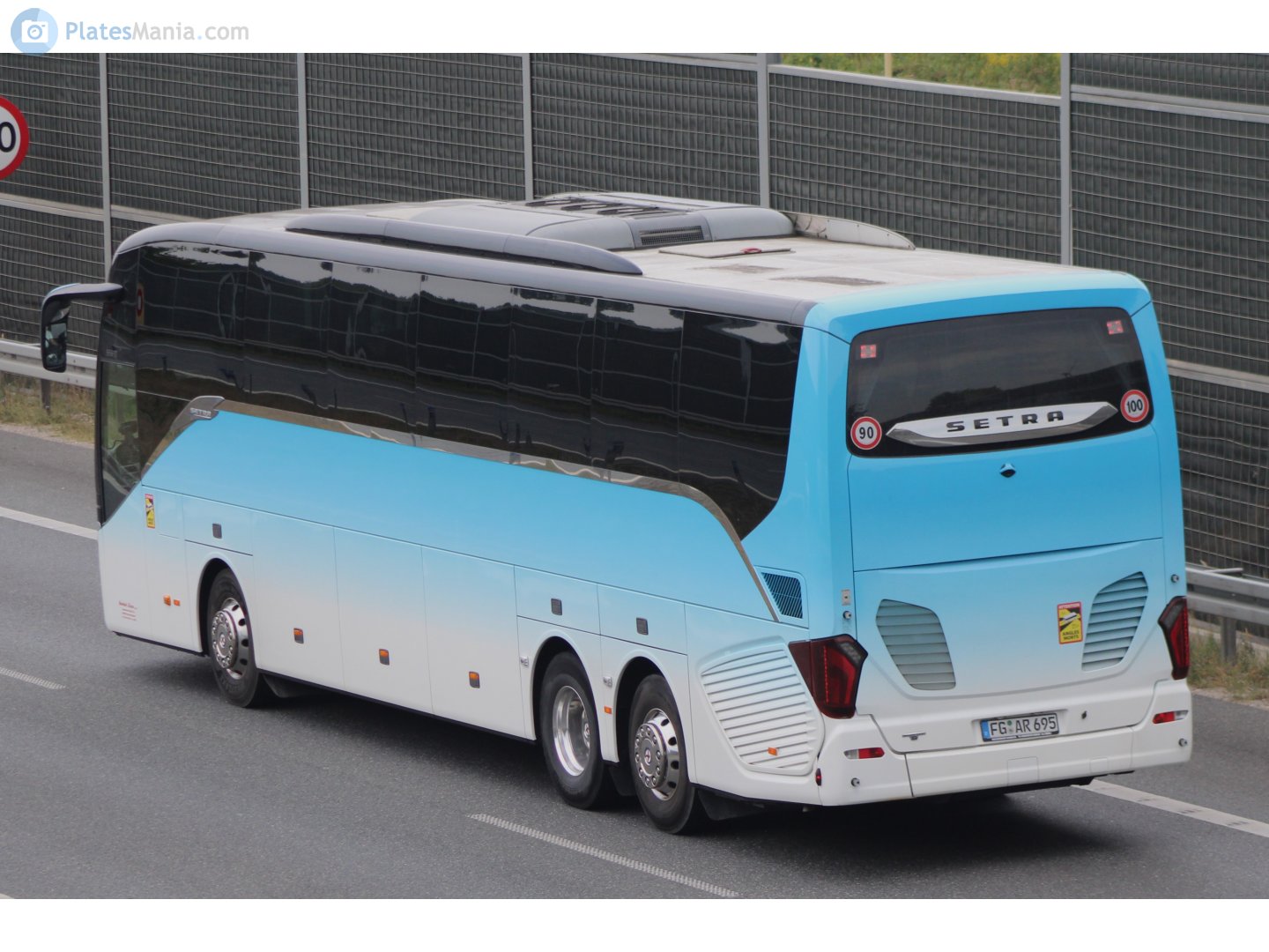 FG AR 695, Setra 500-Series 1st gen Single-Decker (S511/S515–S519), 2012–