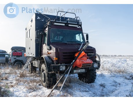 285 LWB 02, Mercedes-Benz Unimog