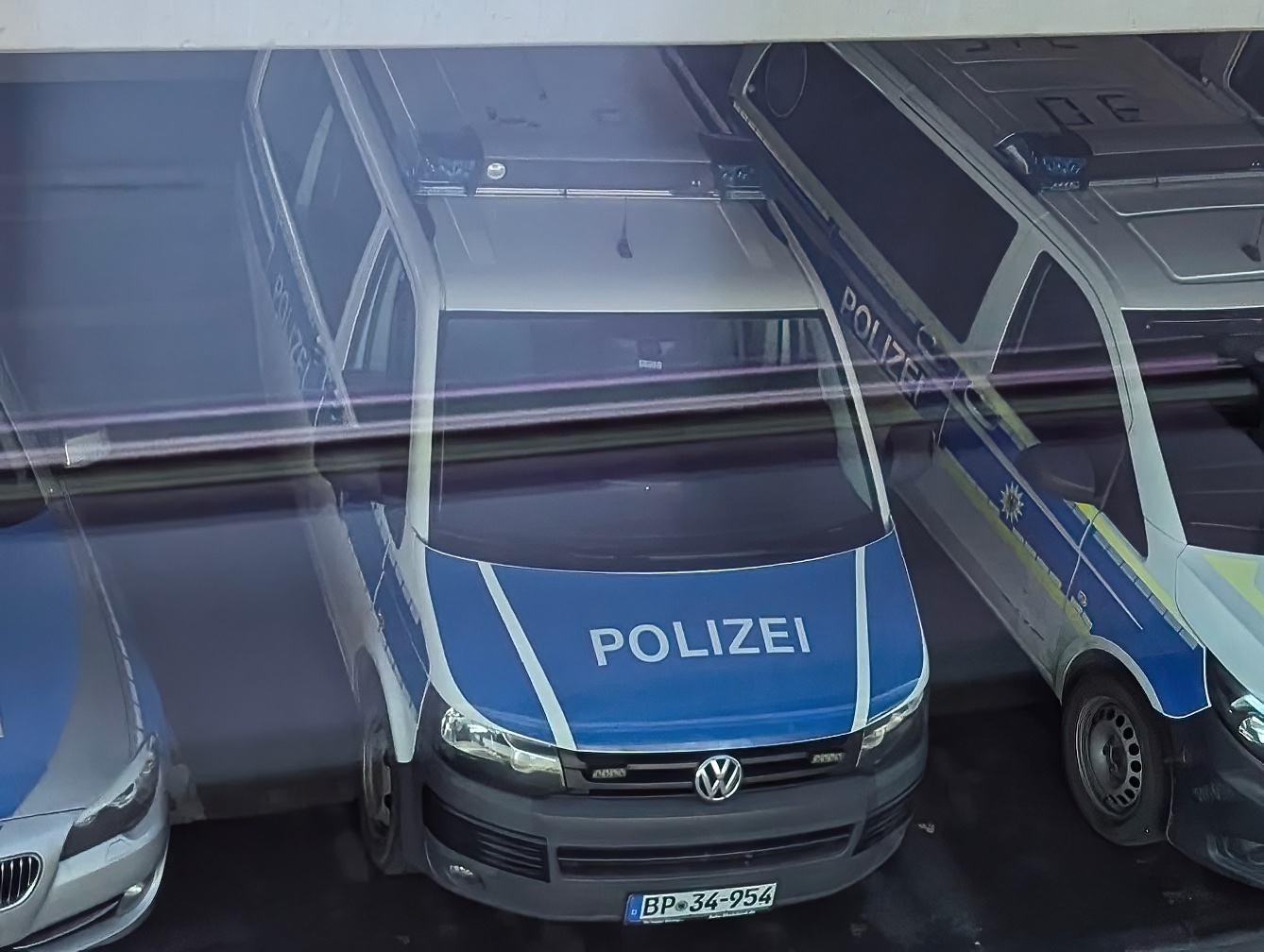 BP 34-954, Volkswagen Transporter 5th gen Van (T5) (7E/7H), facelift, 2009–2015