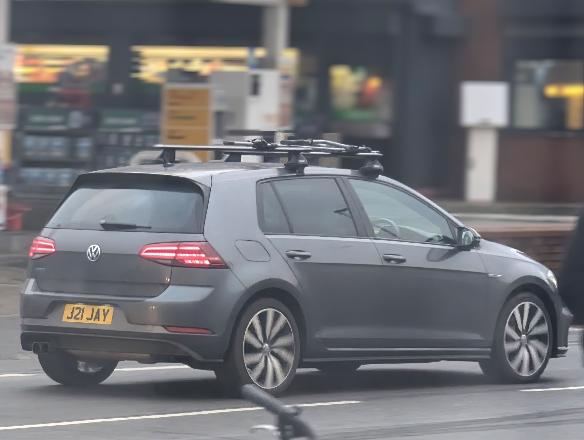 J21JAY, Volkswagen Golf 7th gen 5-door Hatch (5G), facelift, 2017–2021