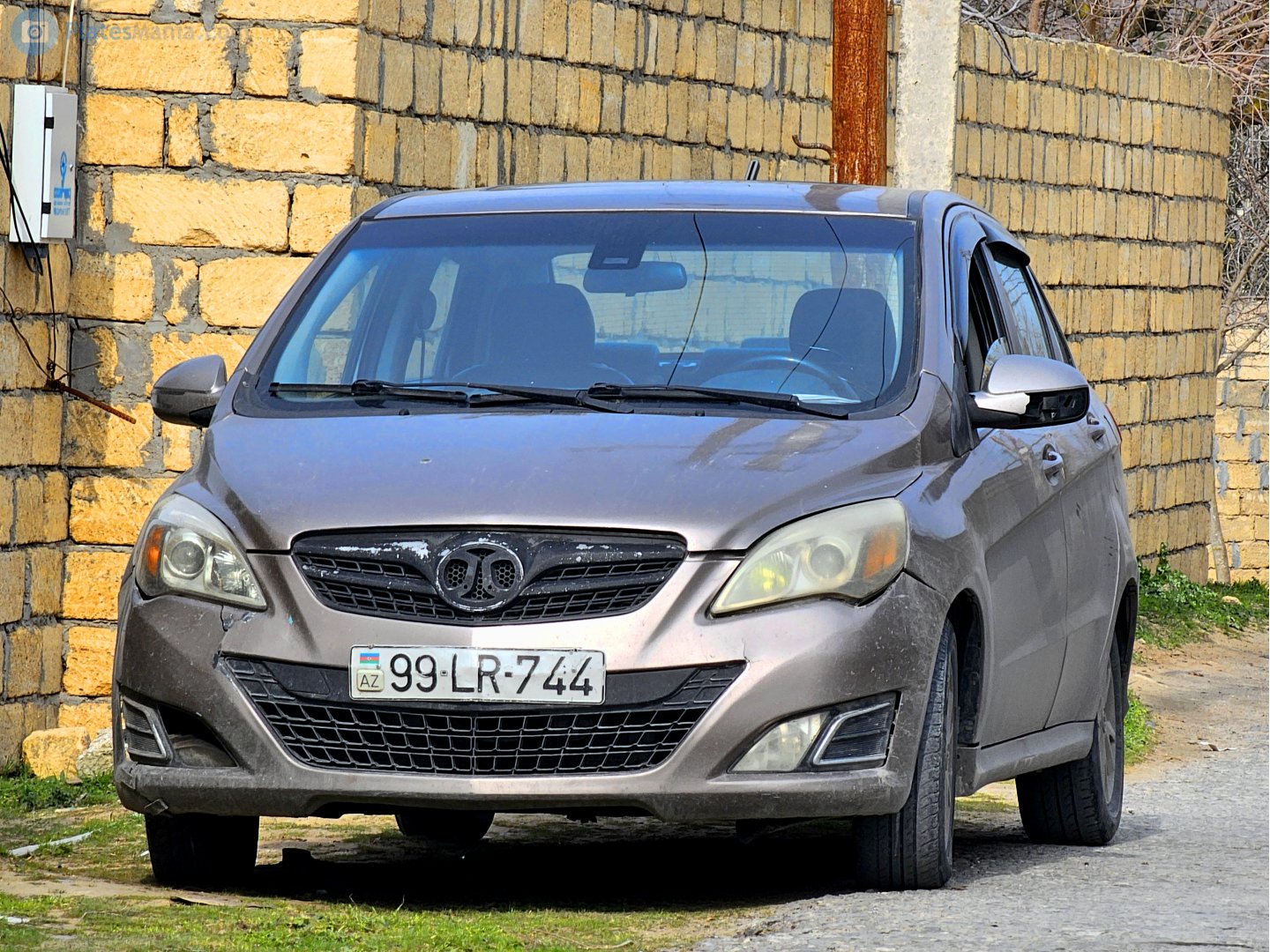 99 LR 744, BAIC A115 