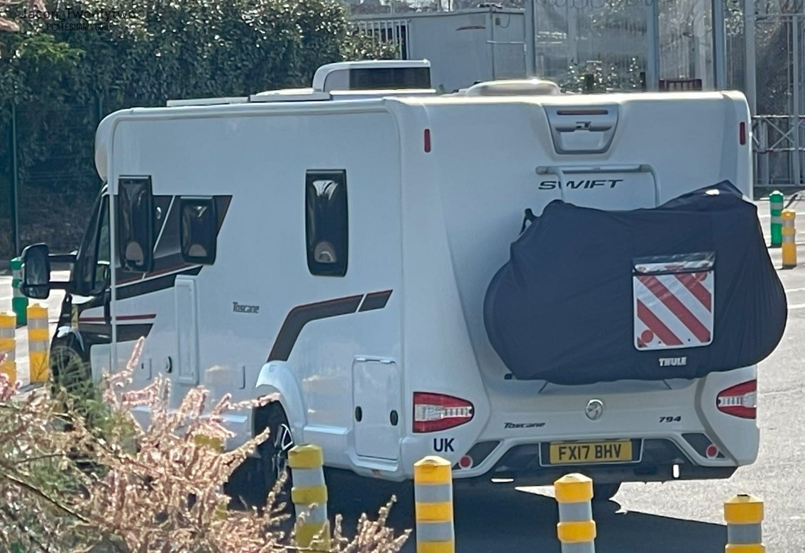 FX17BHV, Swift Motorhomes Toscane 