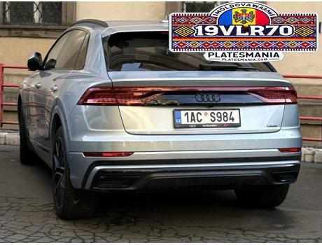 1AC S984, Audi Q8