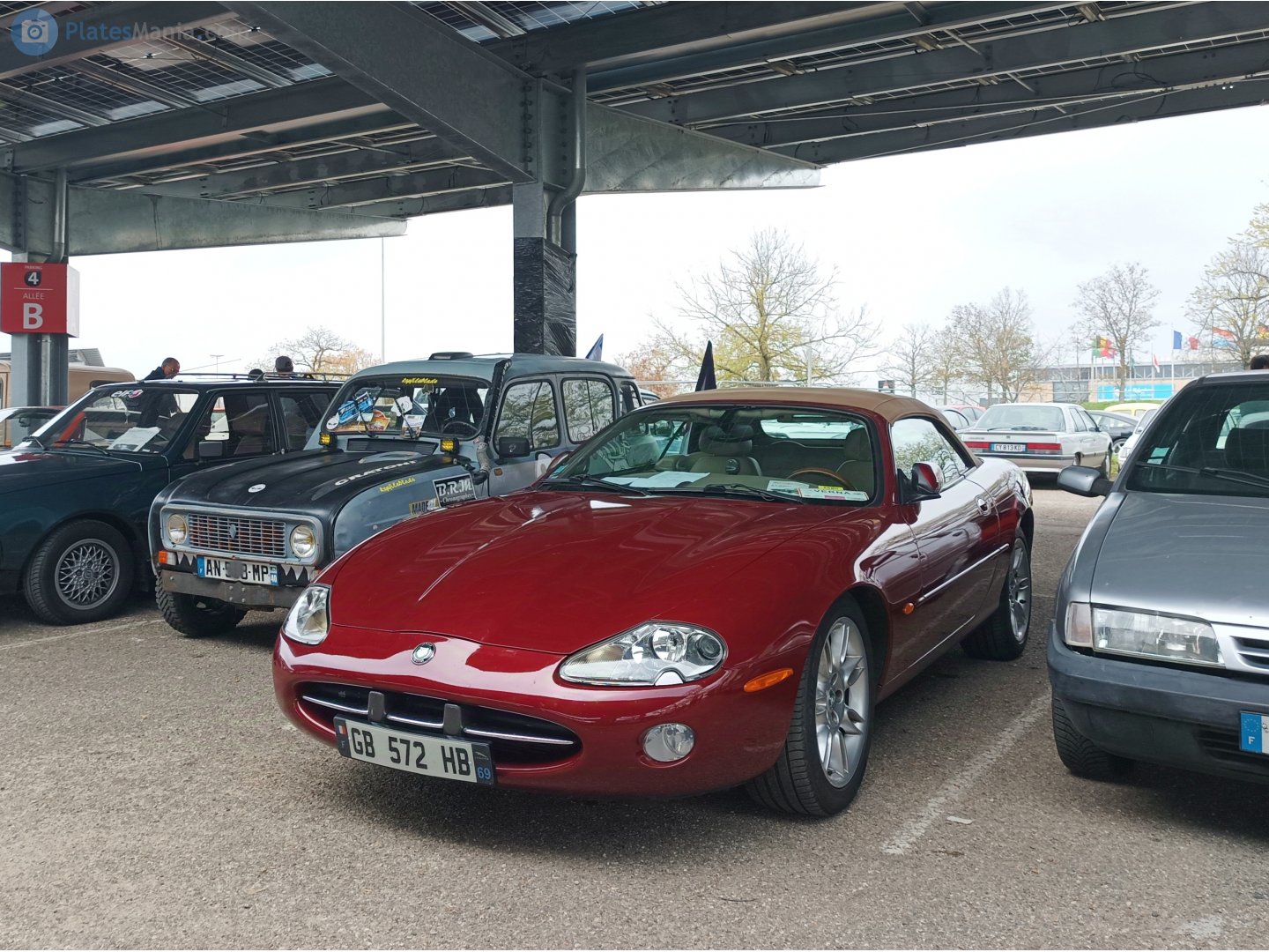 GB-572-HB, Jaguar XK 1st gen Convertible (X100), 1996–2006