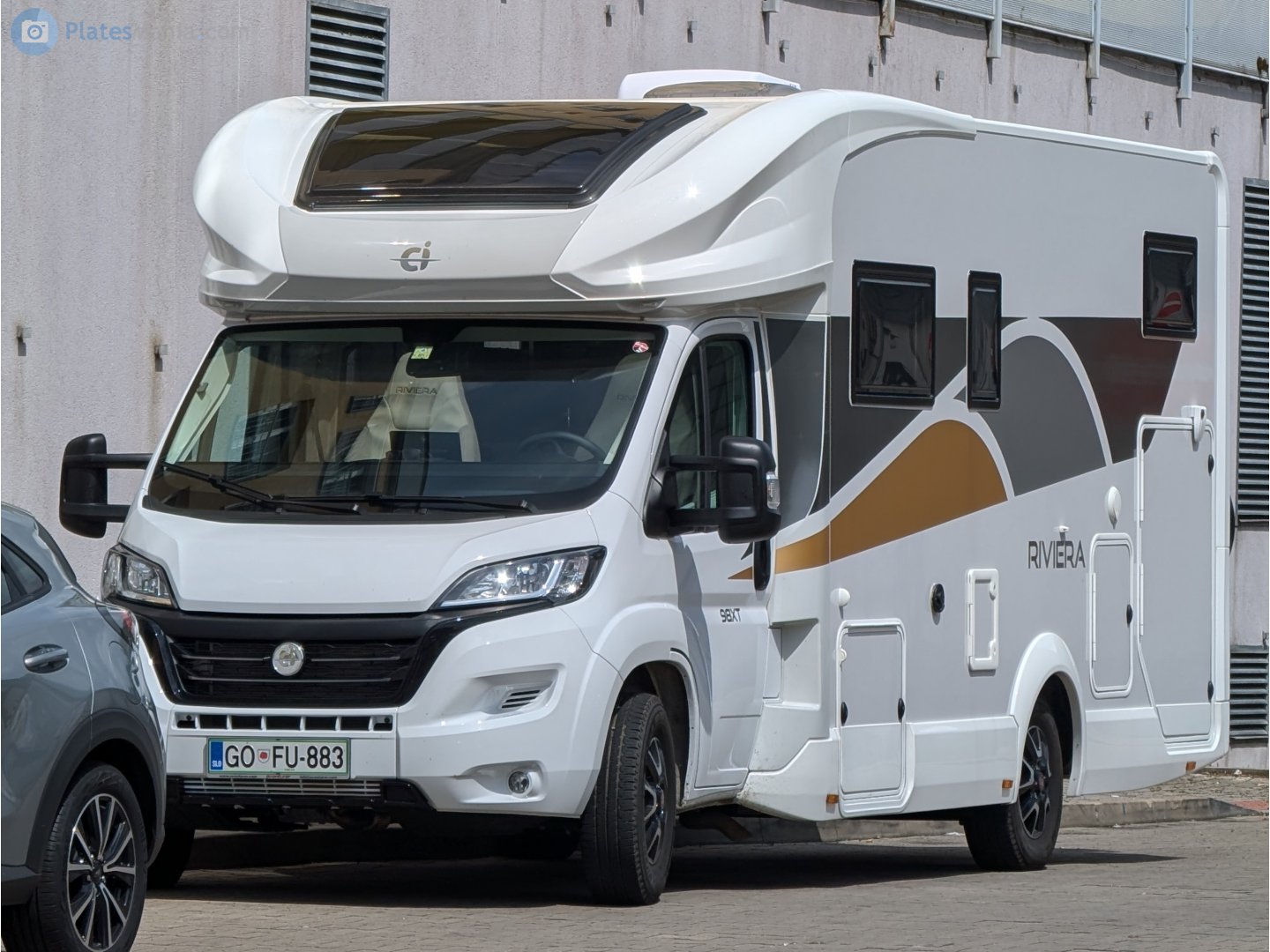 GO FU-883, Caravans International Riviera 