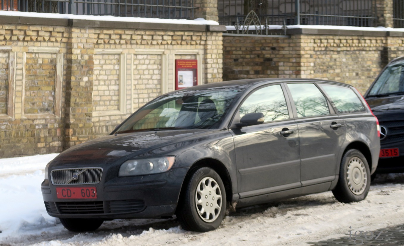CD-603, Volvo V50 1st gen (545), 2004–2007