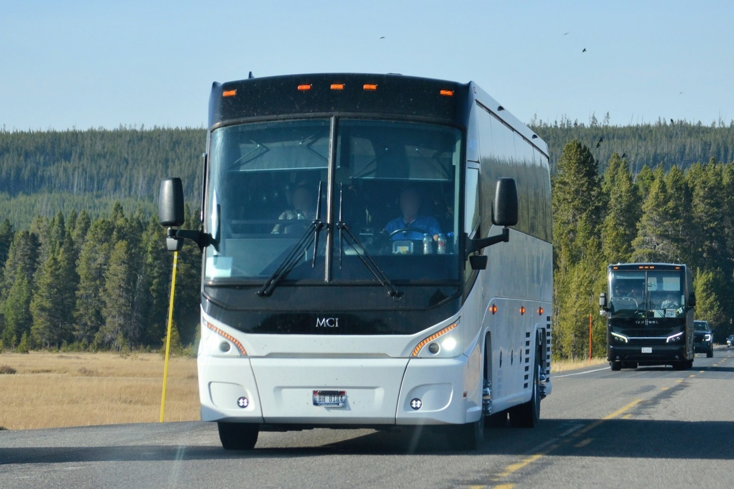 BH 8184, Motor Coach Industries J-Series 
