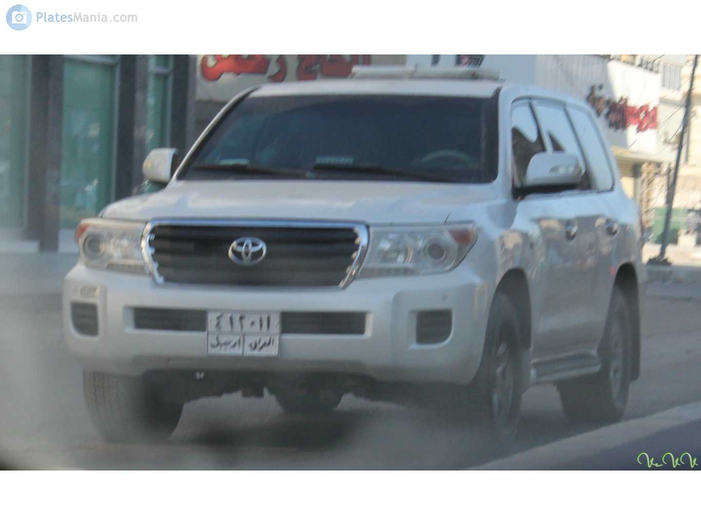 ٤١٢٠١١, Toyota Land Cruiser 200 (J200), 1st facelift, 2011–2015