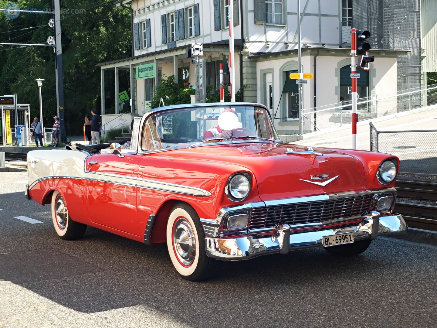 BL 69951, Chevrolet Bel Air 2nd gen 1956 2-door Convertible (2434; A-body), 1st facelift, 1955–1956