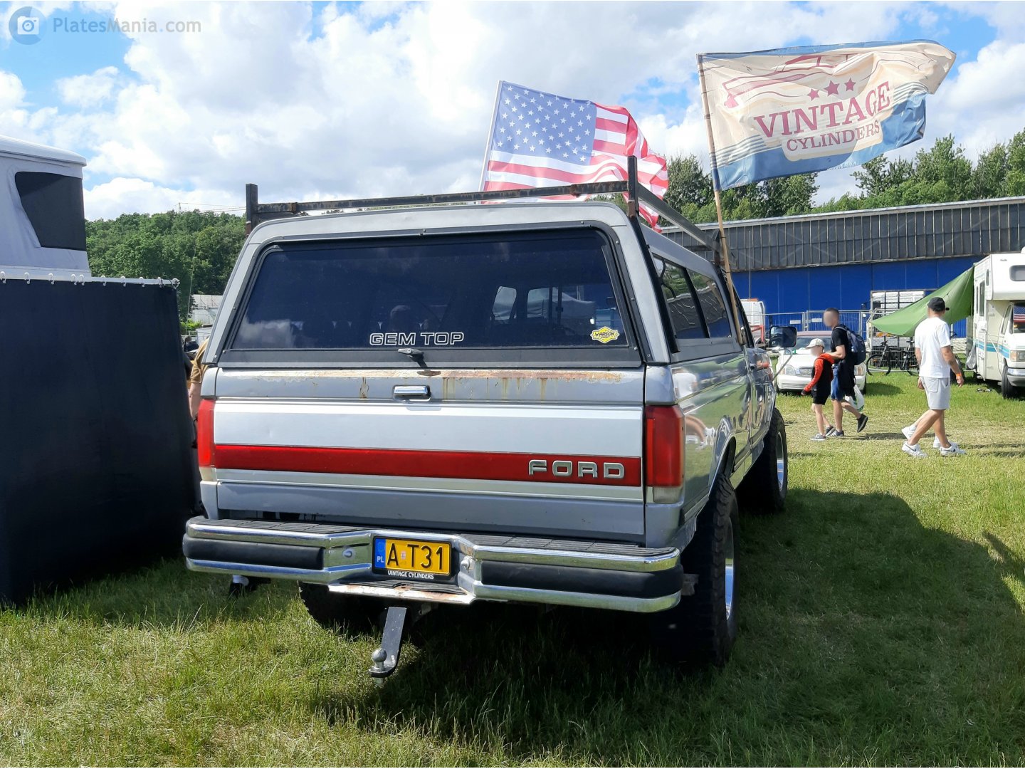 A T31, Ford F-250 8th gen, 1986–1991
