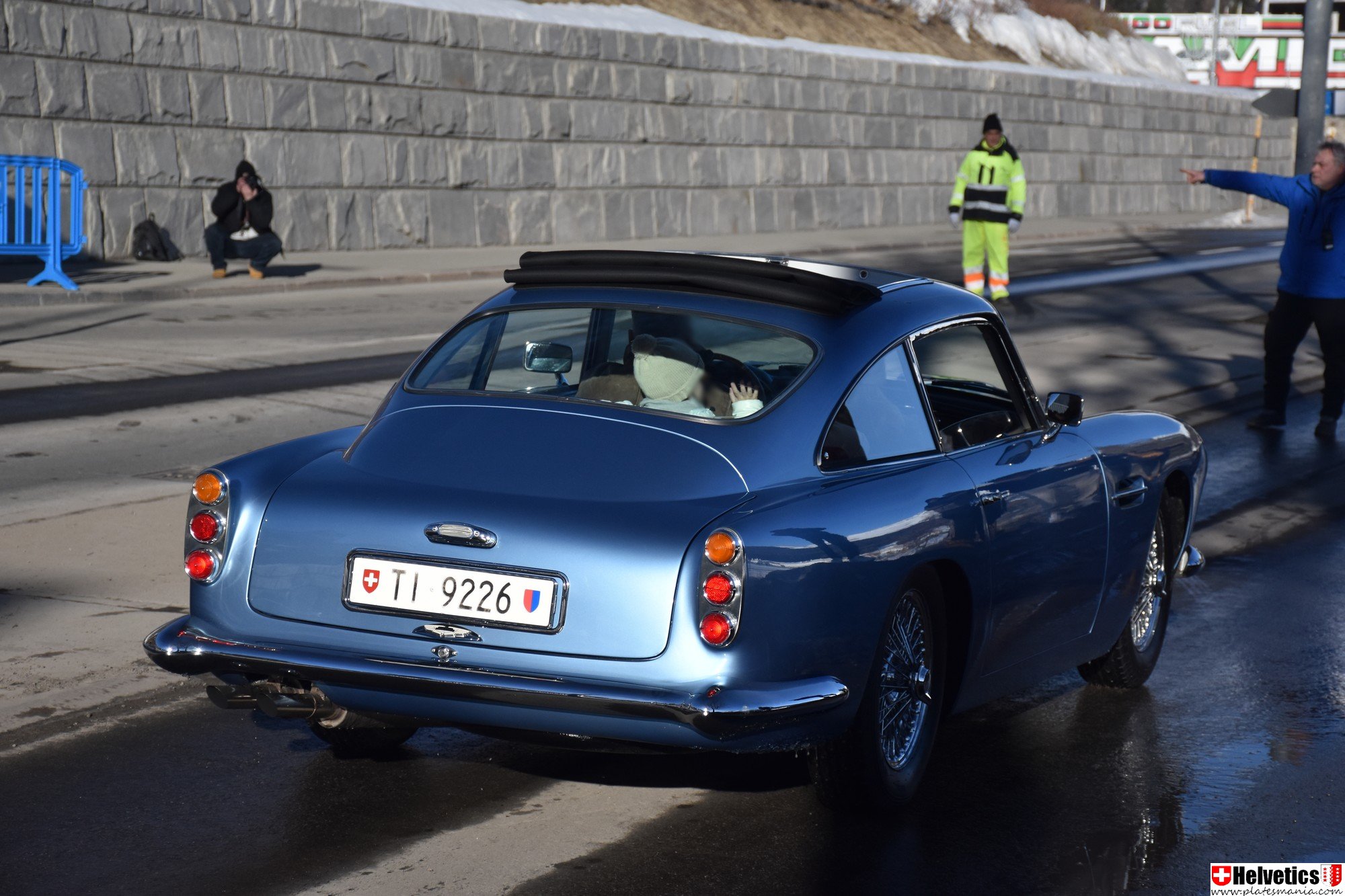 TI 9226, Aston Martin DB4 