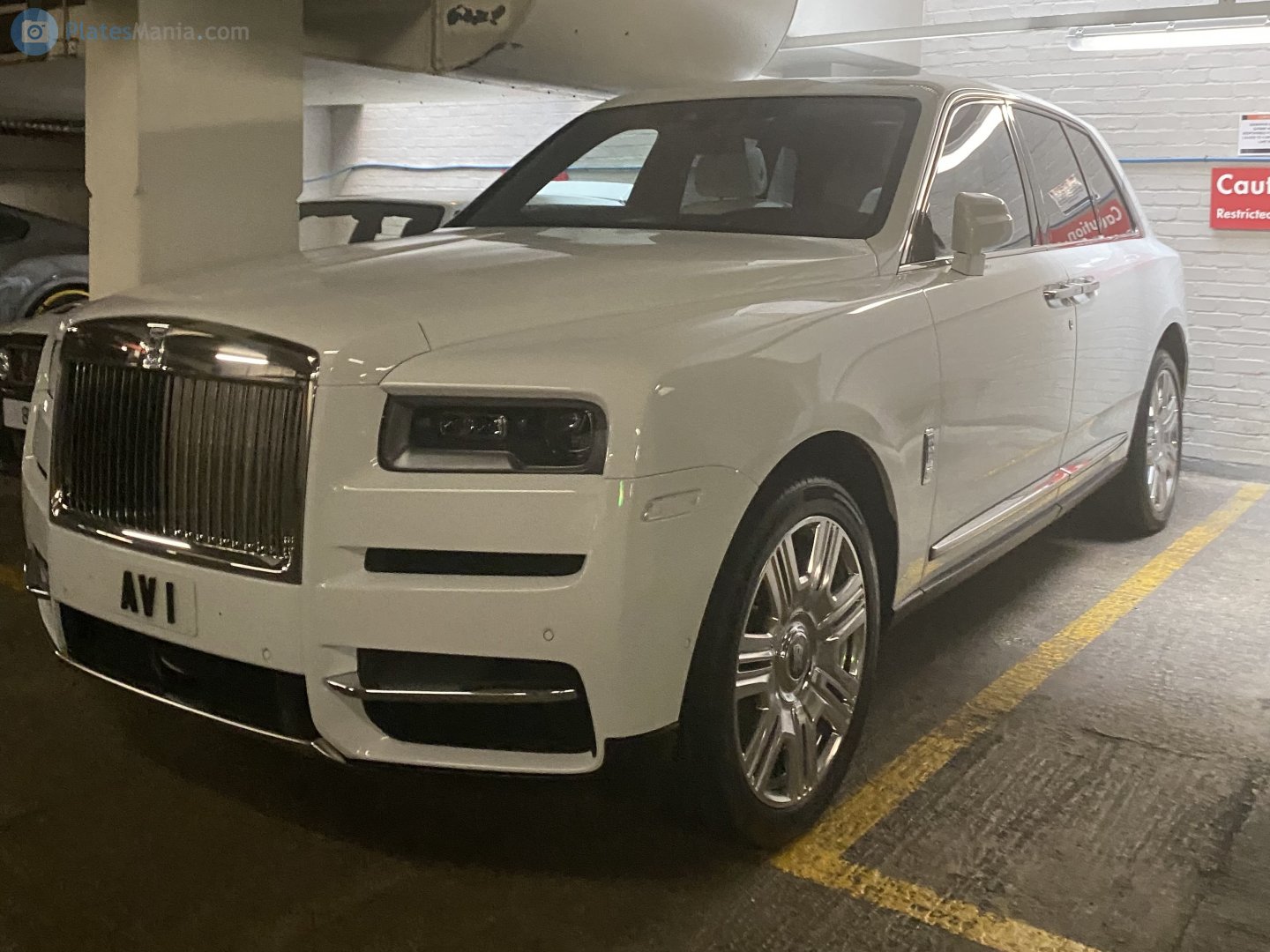 AV1, Rolls-Royce Cullinan 1st gen (RR31), 2018–2024