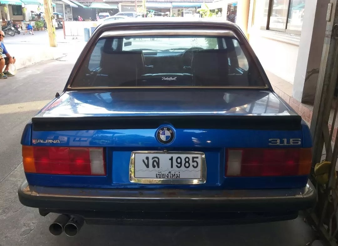 งล 1985, BMW 3 Series 2nd gen Sedan (E30), 1983–1991
