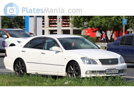х914тх, Toyota Crown