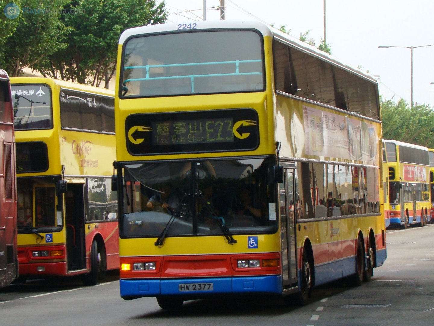 HW 2377, Alexander Dennis Trident 