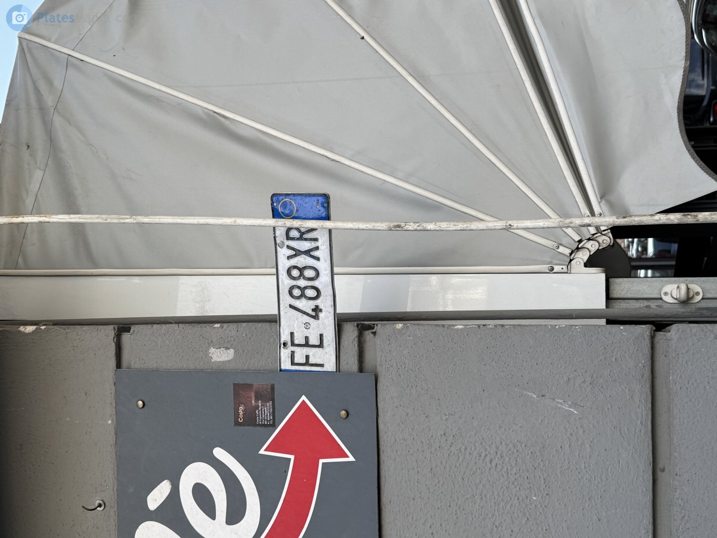 FE 488 XR, License plate without vehicle 