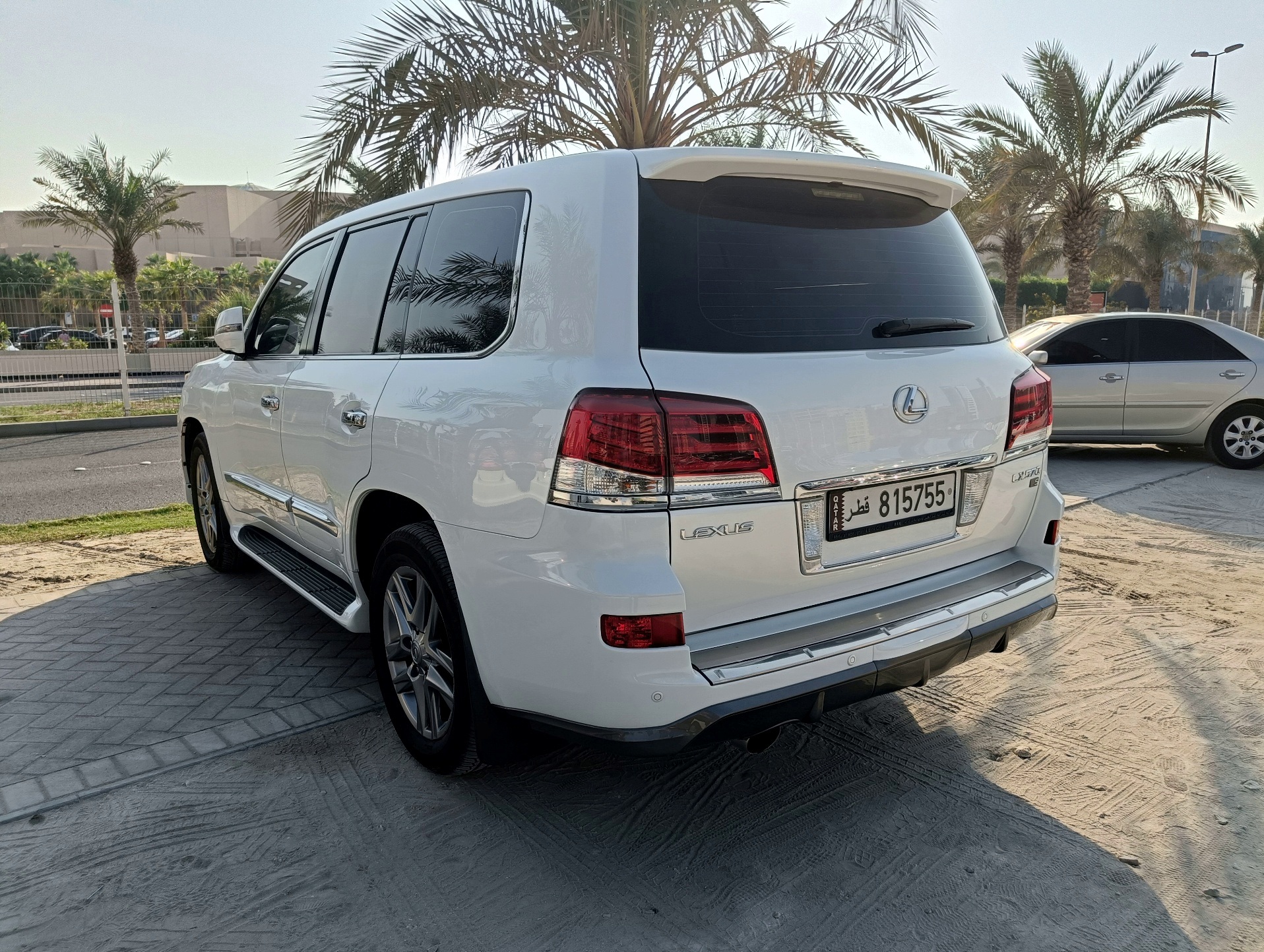 815755, Lexus LX 3rd gen (J200), 1st facelift, 2012–2015