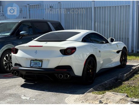 FIDANZA, Ferrari Portofino