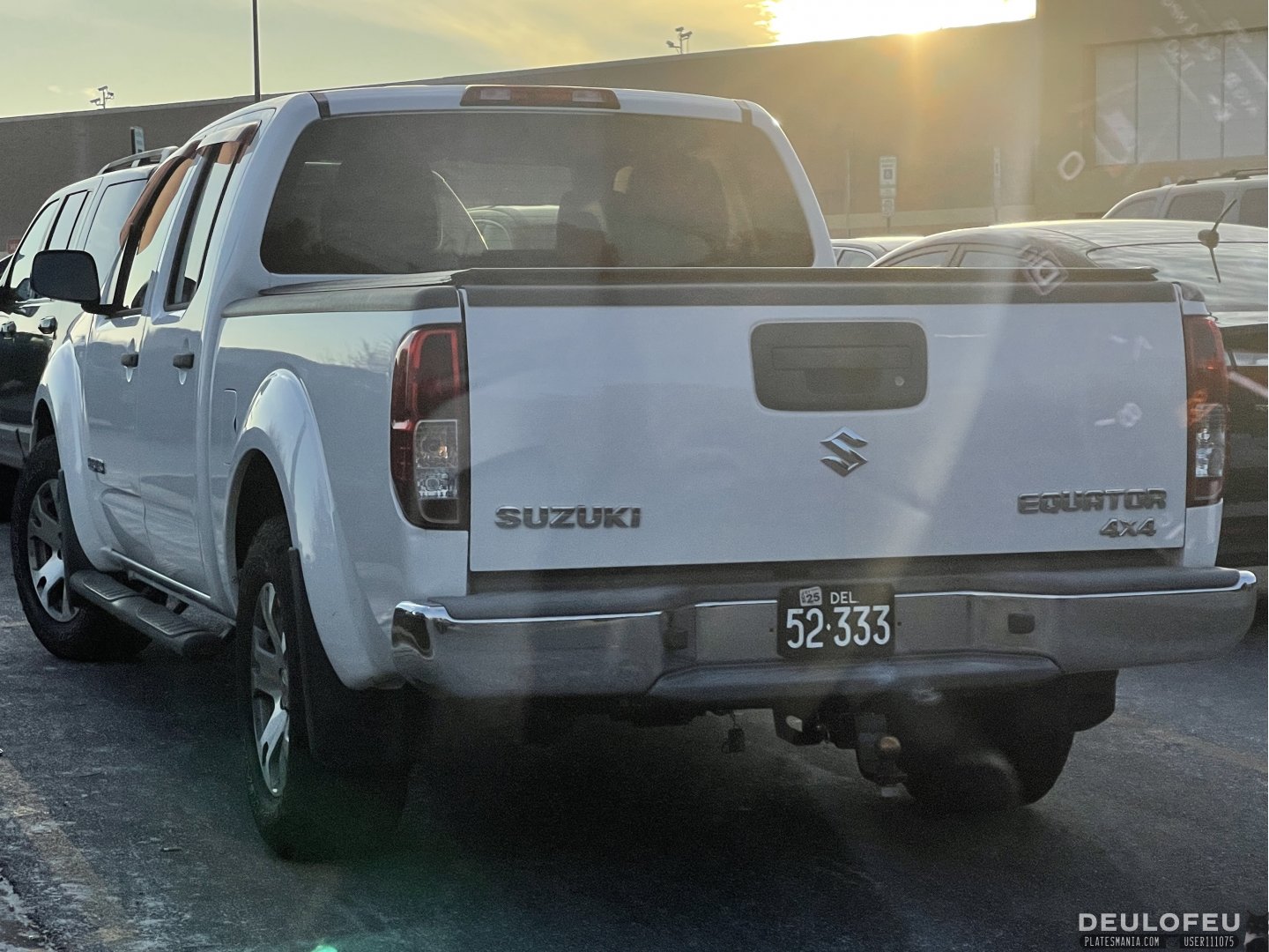 52333, Suzuki Equator 1st gen (D40), 2008–2012