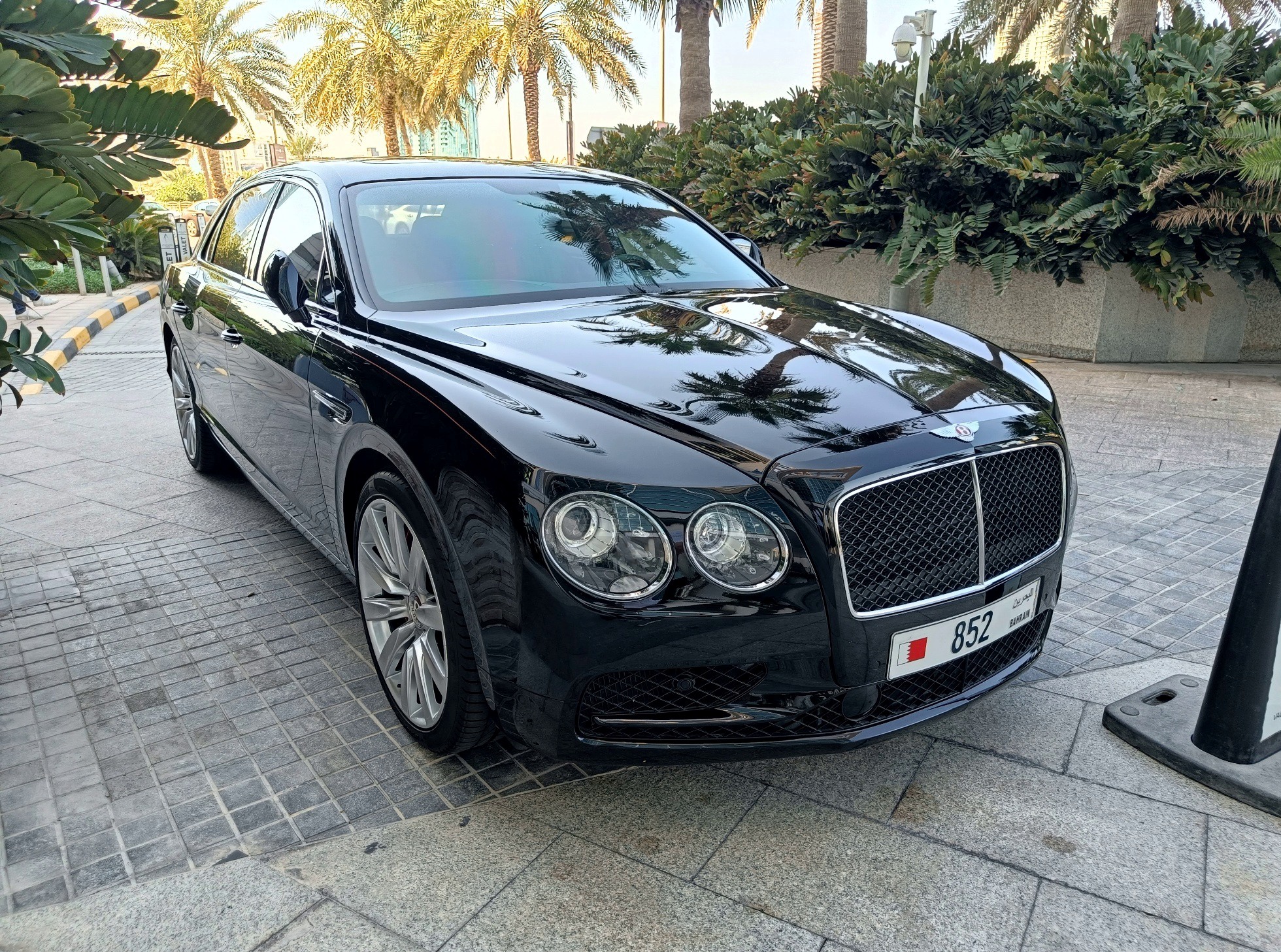 852, Bentley Flying Spur 2nd gen (D1), 2013–2019