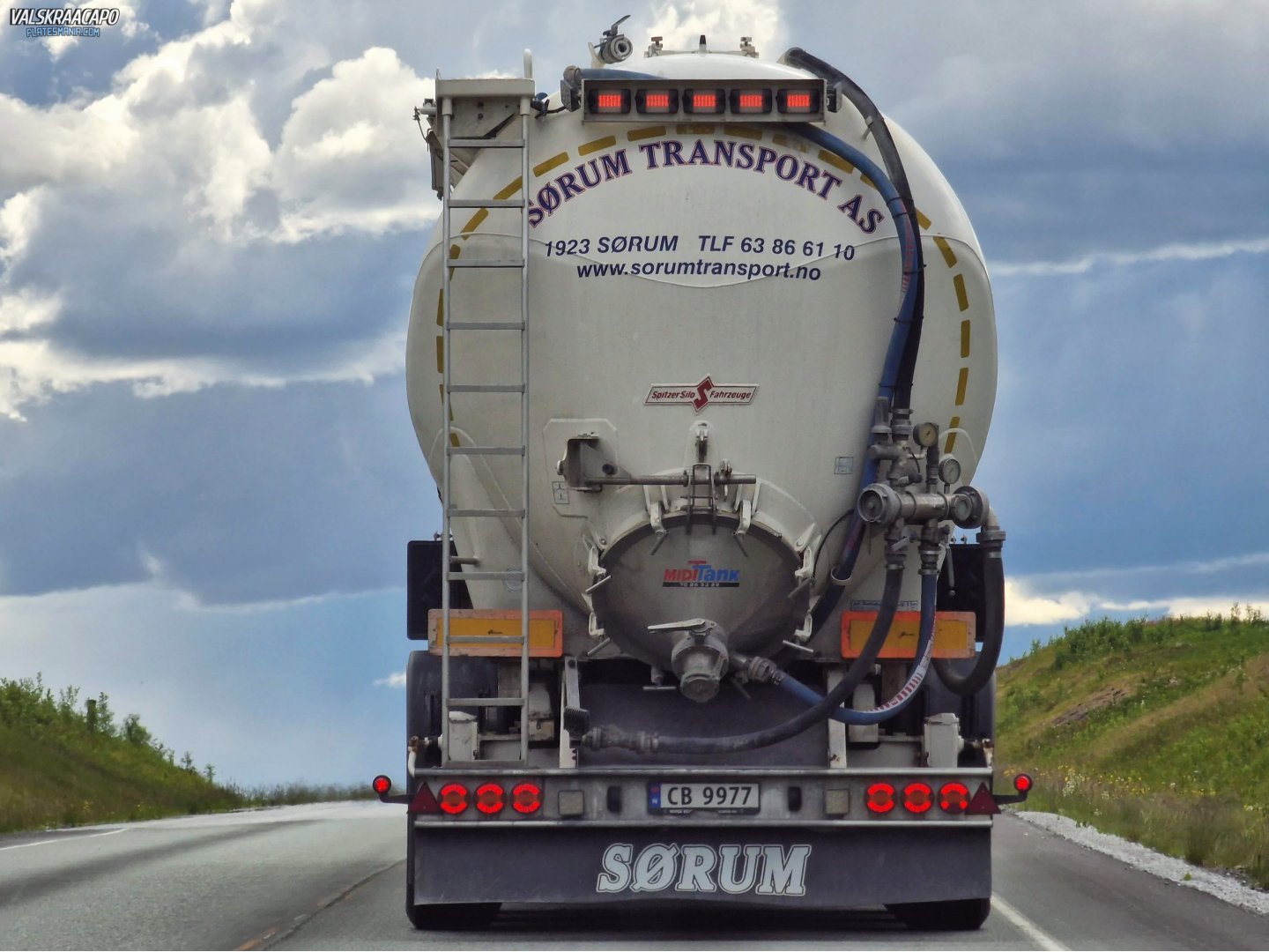 CB 9977, Spitzer SF/SK 