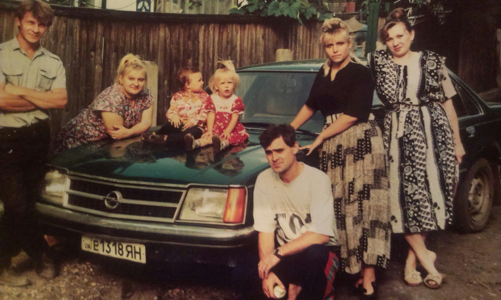 е 1318 ЯН, Opel Commodore 3rd gen Sedan (C), 1978–1982