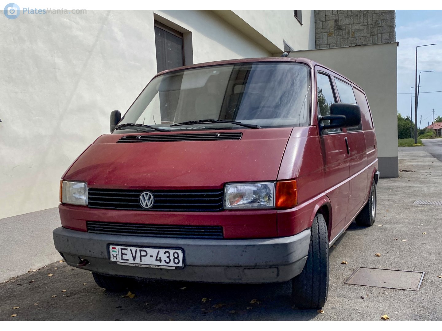 EVP-438, Volkswagen Transporter 4th gen Van (T4) (70/7D), 1990–2003