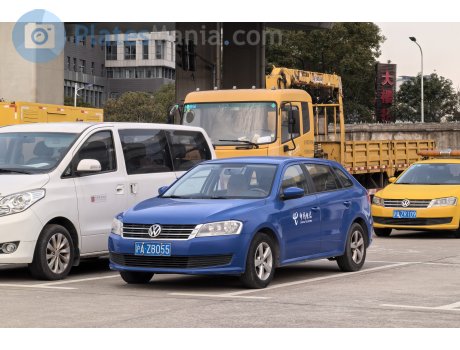 沪A·ZB055, Volkswagen Lavida