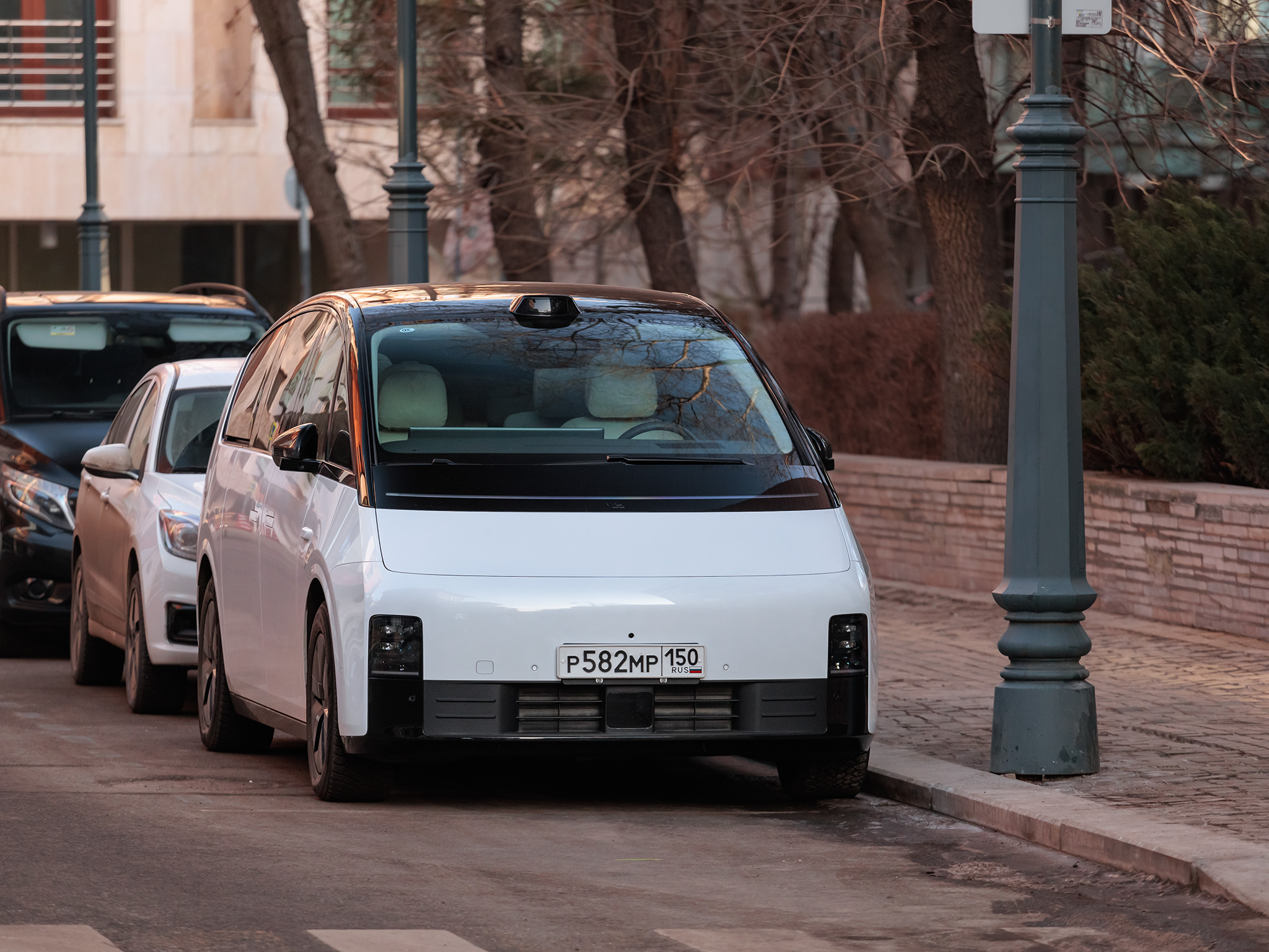 р 582 мр 150, Li Xiang Mega 1st gen, 2024–