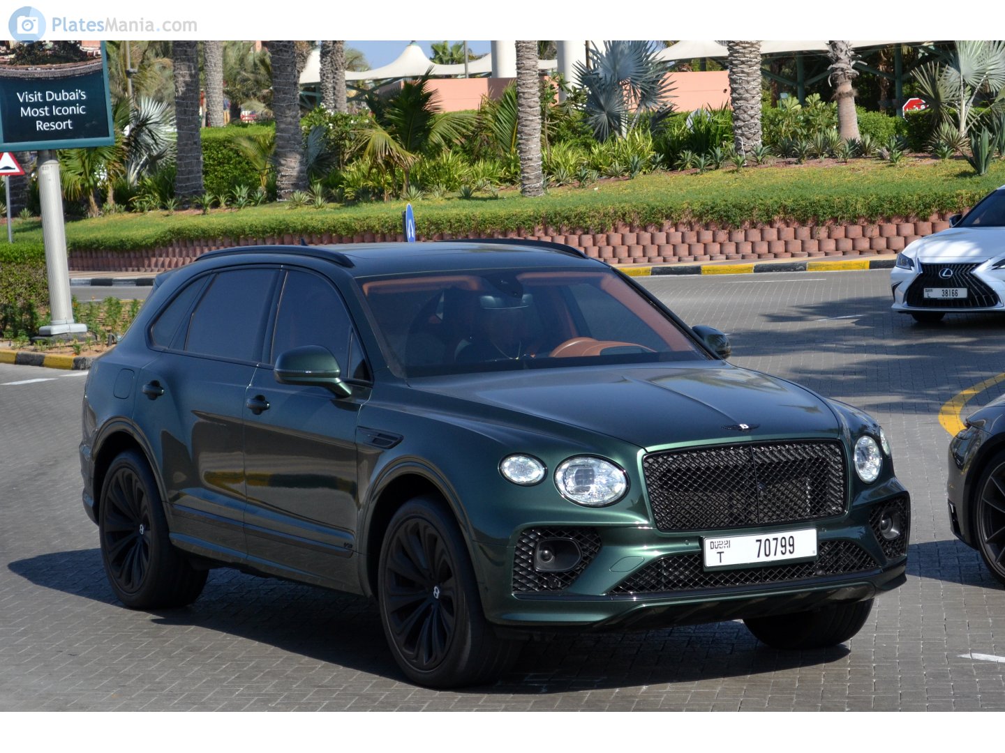 T 70799, Bentley Bentayga 1st gen (PL71), facelift, 2020–