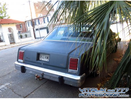 953 KME, Ford Crown Victoria