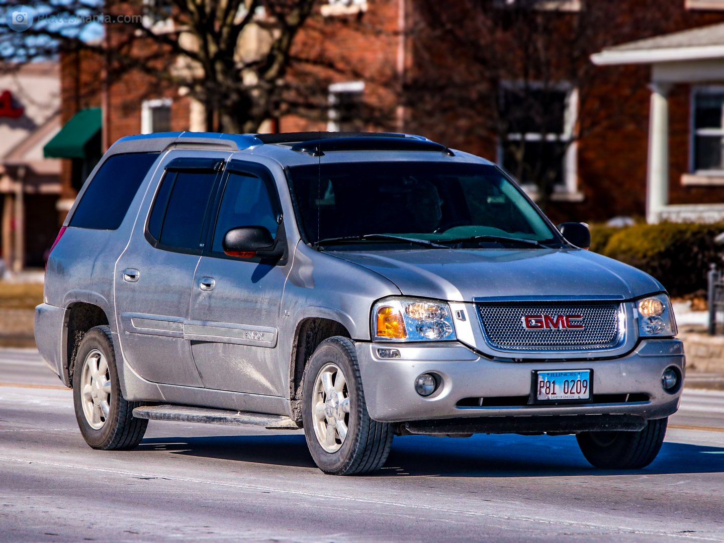 P81 0209, GMC Envoy 2nd gen XUV (GMT305), 2004–2005