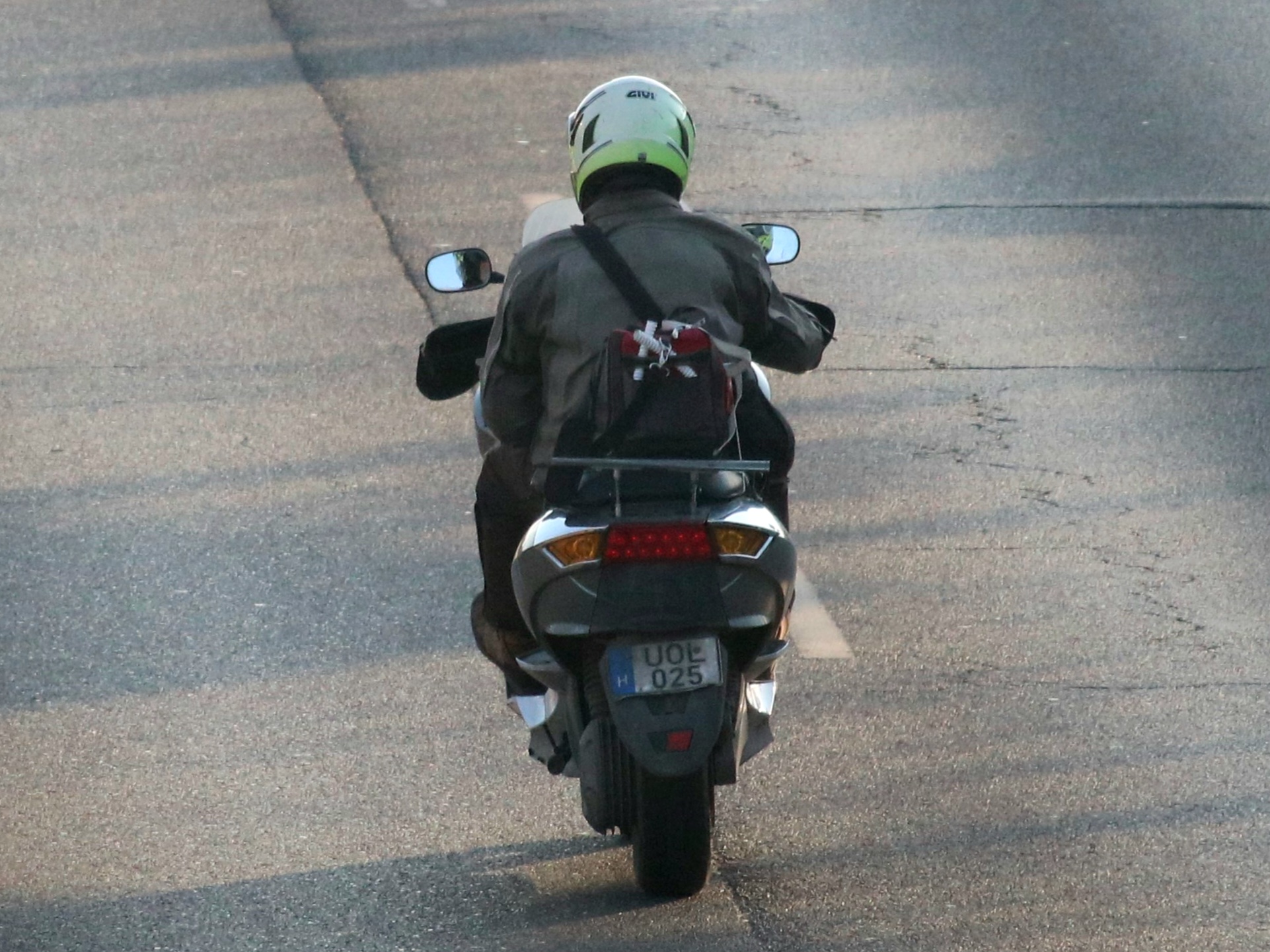 UOL-025, Vectrix VX-1 