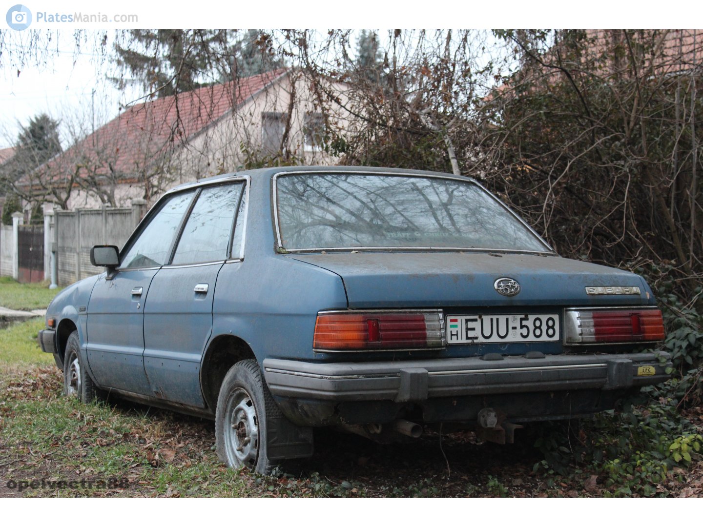 EUU-588, Subaru Leone 2nd gen Sedan (AB), 1979–1984