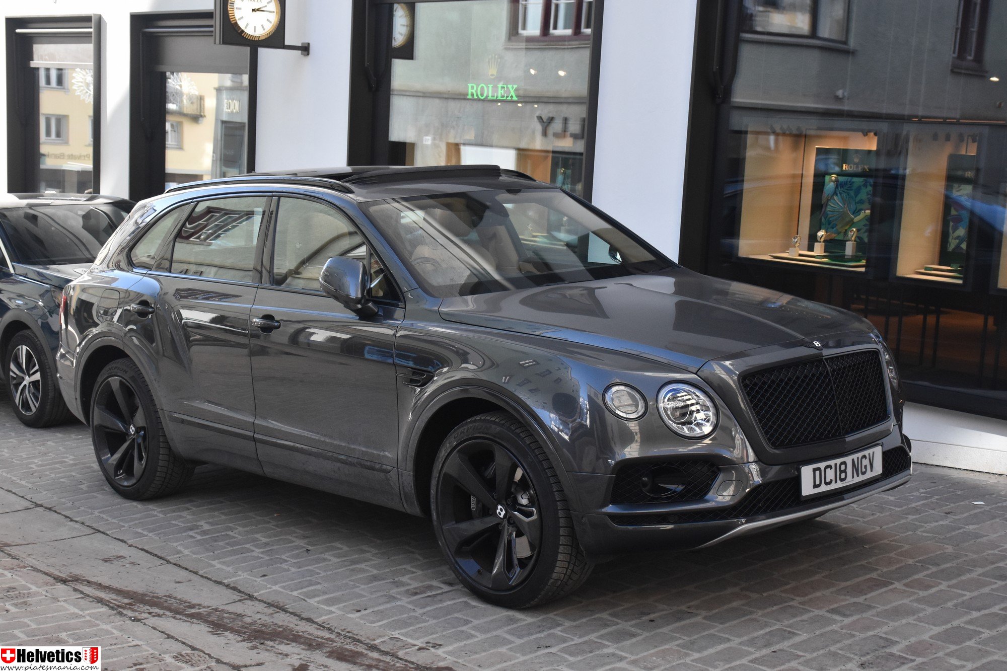 DC18NGV, Bentley Bentayga 1st gen (PL71), 2016–2020