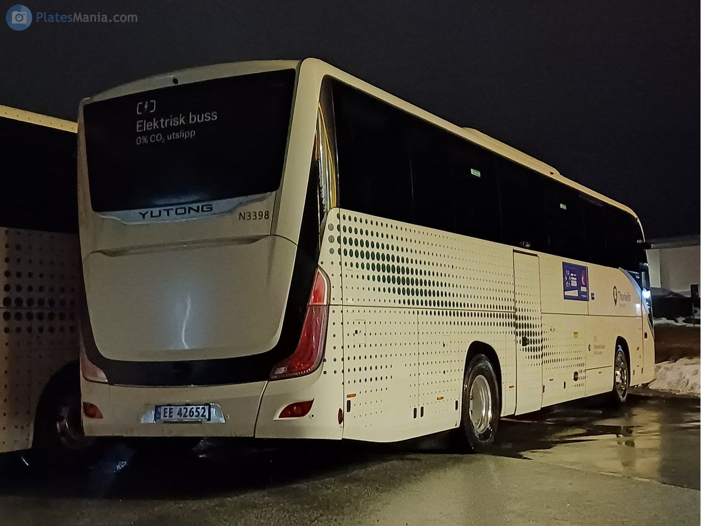 EE 42652, Yutong T122 