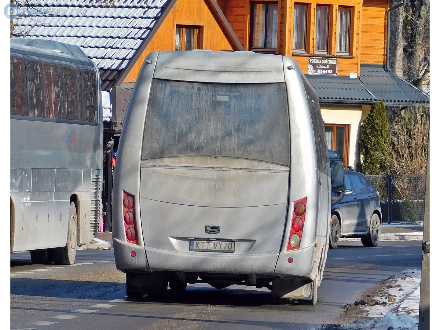 KTT VY70, Indcar Wing 