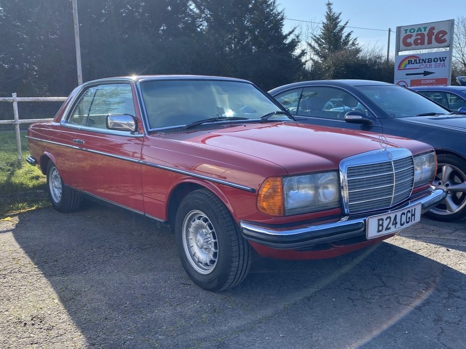 B24CGH, Mercedes-Benz E-Klasse 230C–300C Coupé (C123), 1977–1986