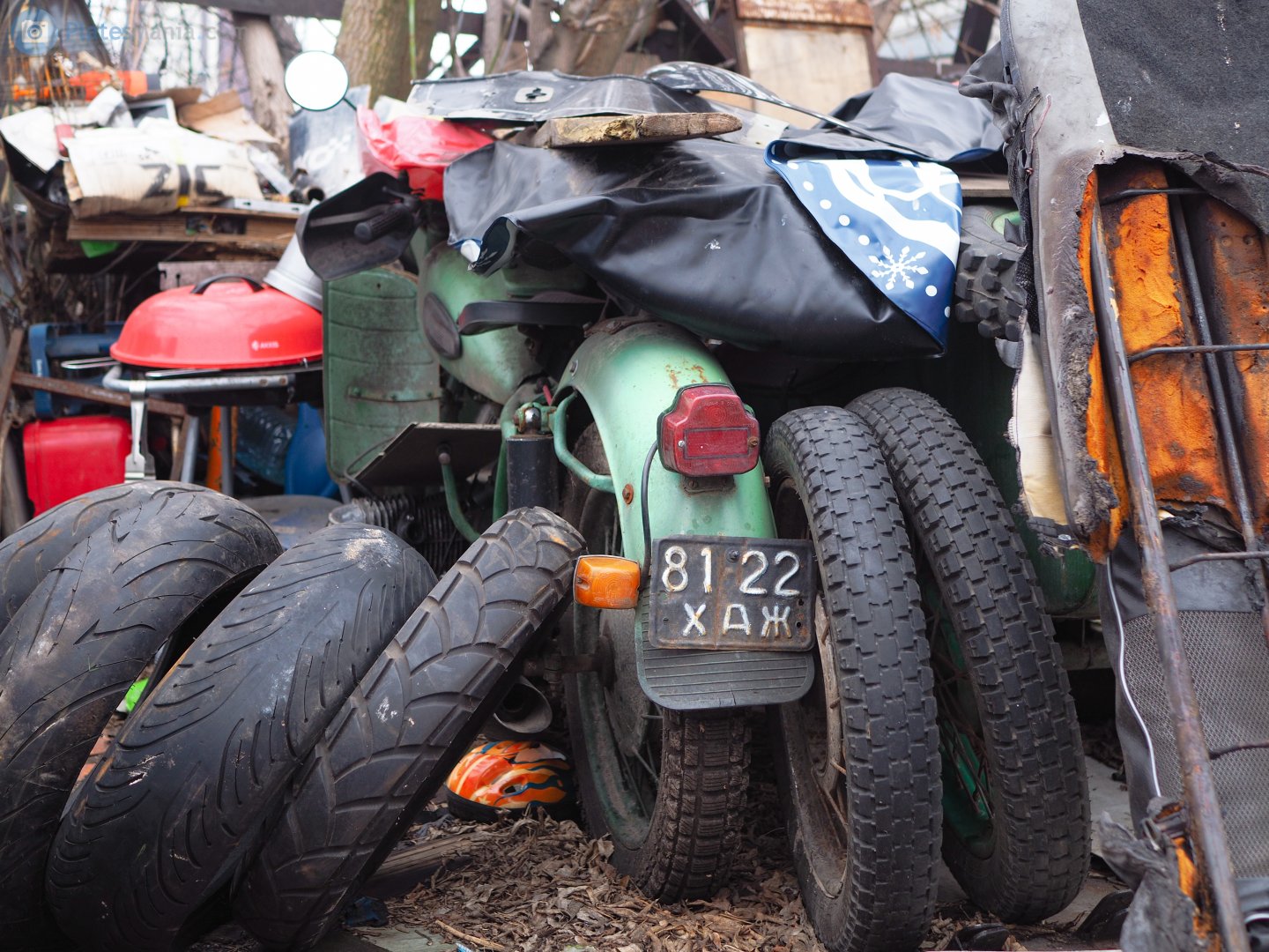 8122 ХАЖ, Dnepr (KMZ) 750 