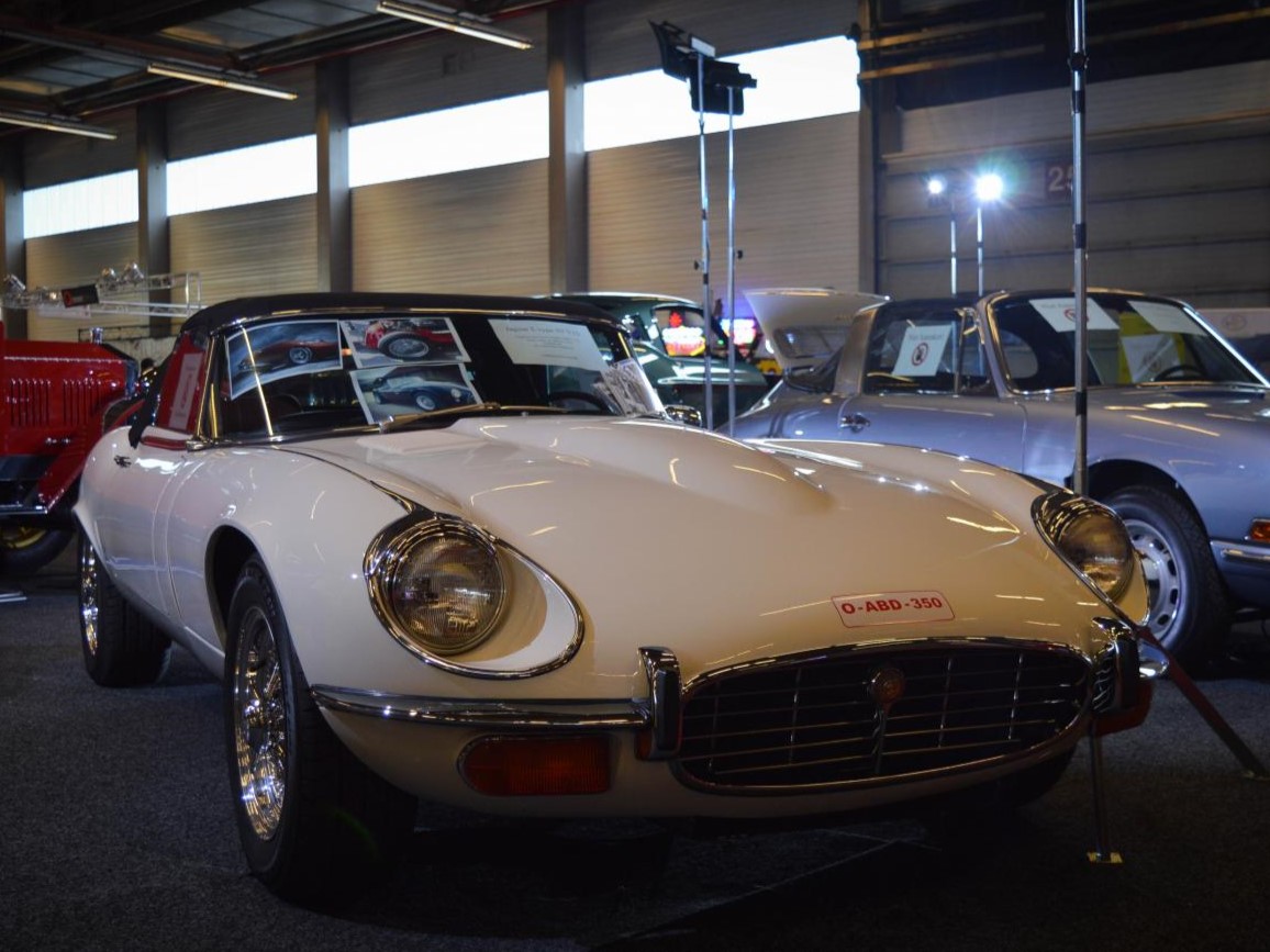 O-ABD-350, Jaguar E-Type Convertible (Series 2/3), 1968–1975