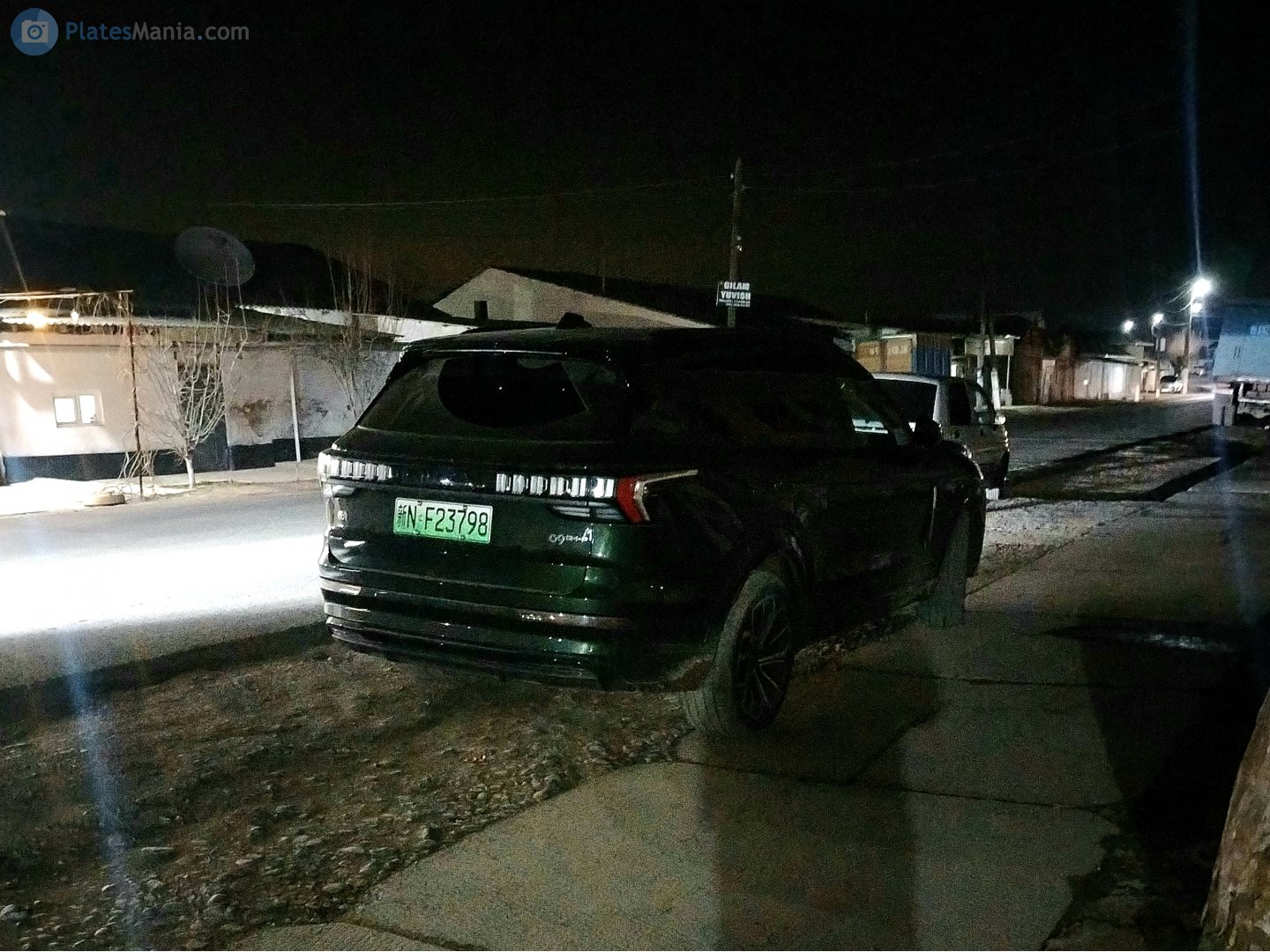 新N·F23798, Lynk & Co 09 1st gen, 2021–