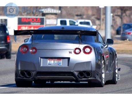 2T BL04U, Nissan GT-R